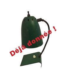 21/ Petite applique verte style « cocotte »