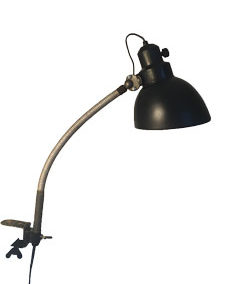 59/ Petite lampe d’usine à étau