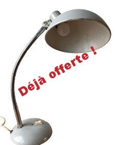 51/ Lampe d’usine grise